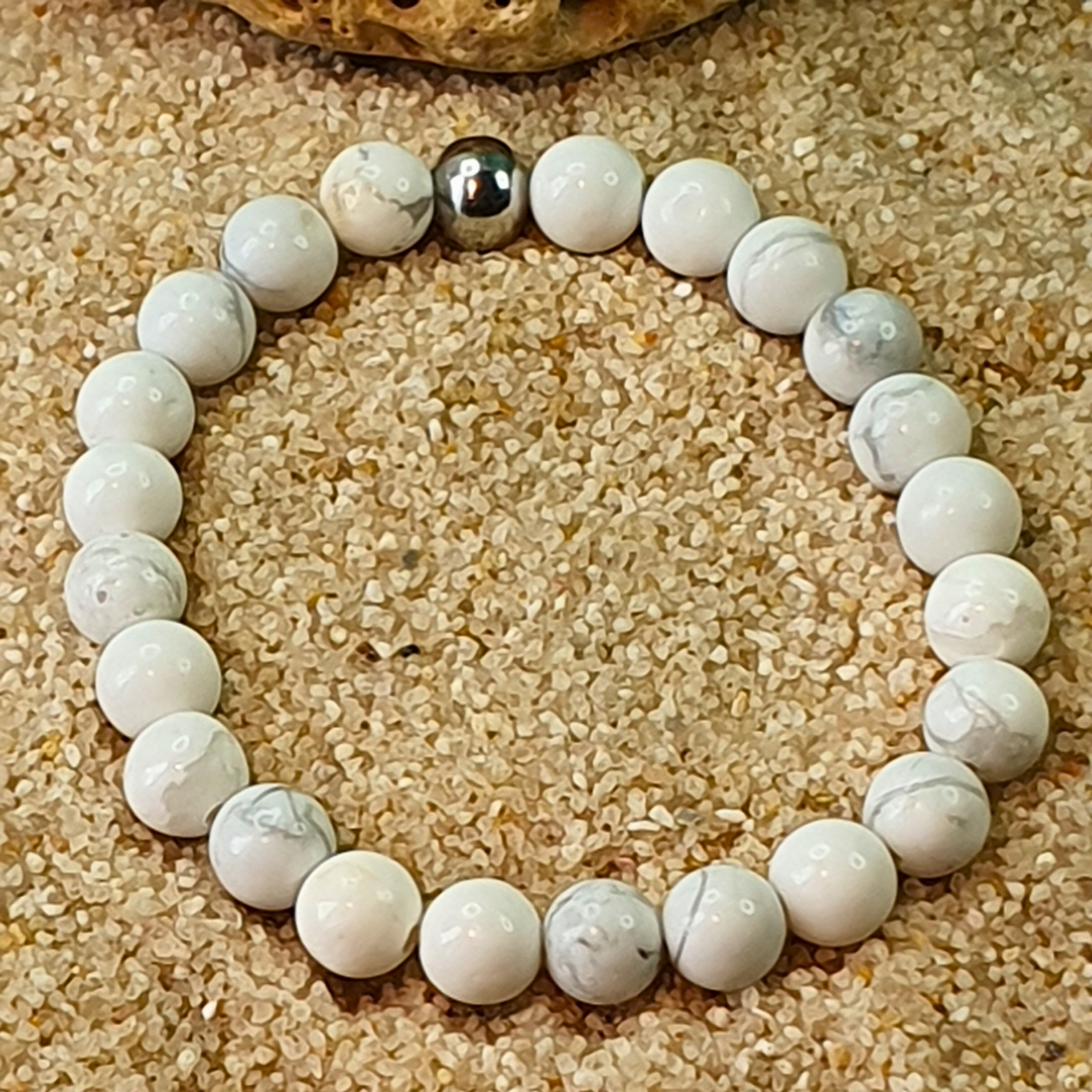 Bracelet en Perles de Howlite Blanche avec Perle en Acier Inoxydable | Fait Main à Reims